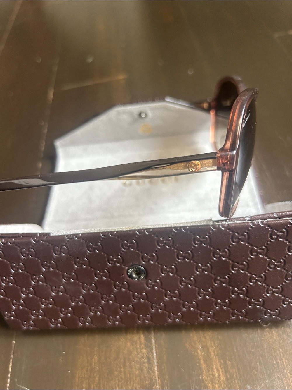 Gucci Brown Gradient Round Women's Sunglasses with Logo Case - Picture 3 of 4